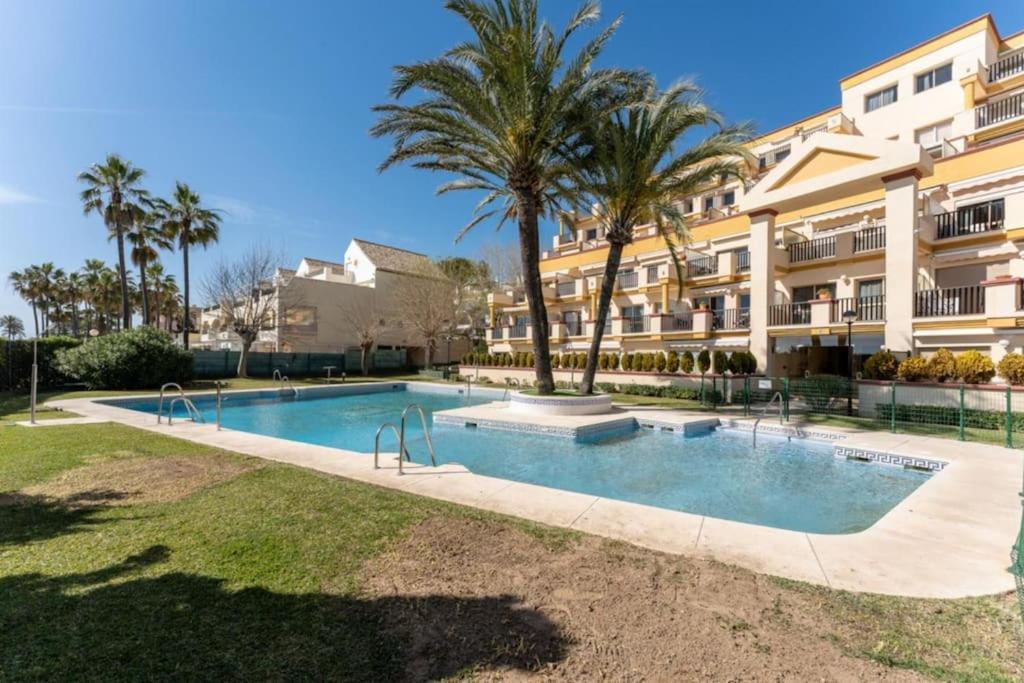 Ct 239 - Romana Playa - First Beachline Apartment *