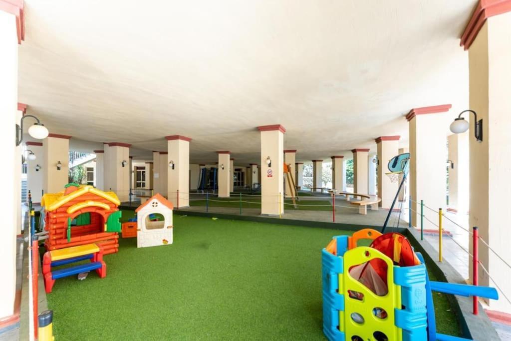 Ct 239 - Romana Playa - First Beachline Apartment