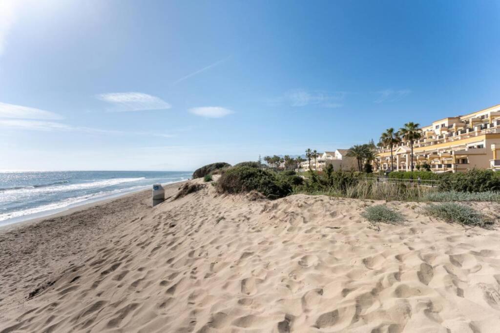 Ct 239 - Romana Playa - First Beachline